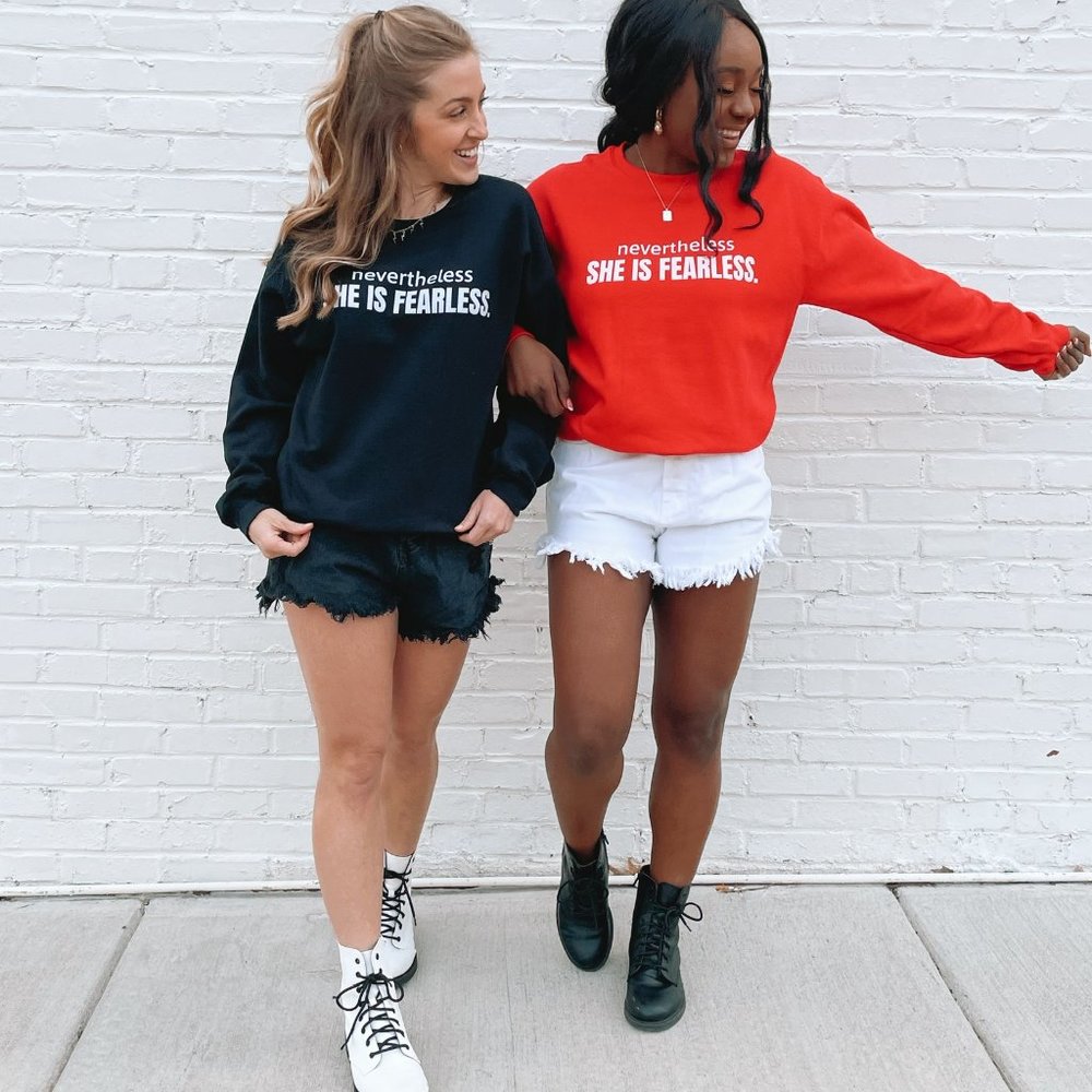 FEARLESS Sweatshirt - Picture 2 of 3